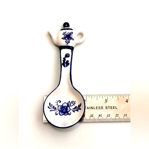 Kurt S. Adler Porcelain Delft Blue Spoon w/Teapot Handle - Picture 3 of 5